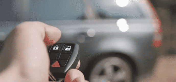 ¿El control remoto del automóvil no funciona? lll