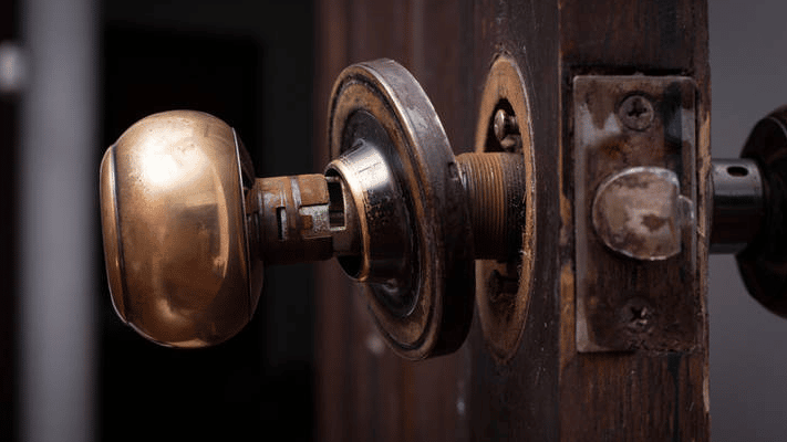 6 PASOS PARA MANTENER LAS CERRADURAS DE SUS PUERTAS