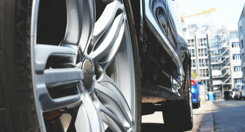 Consejos para guardar el coche a largo plazo II